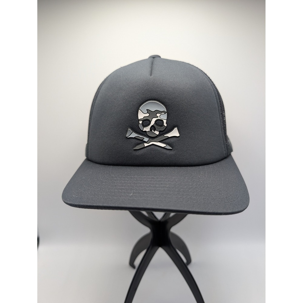 G/FORE Skull & T's Golf Trucker Hat Charcoal Grey Camo Snapback Cap Mens